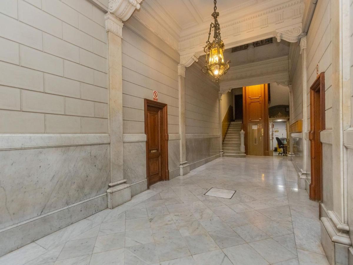 Apartment Centro- Passeig De Gracia - Casa Batllo By Interhome Barcelona Kültér fotó