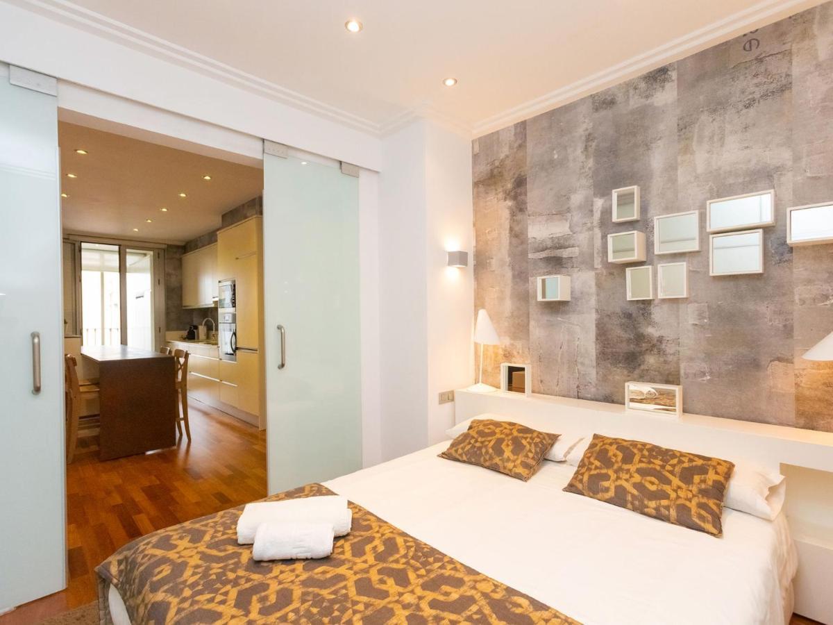 Apartment Centro- Passeig De Gracia - Casa Batllo By Interhome Barcelona Kültér fotó