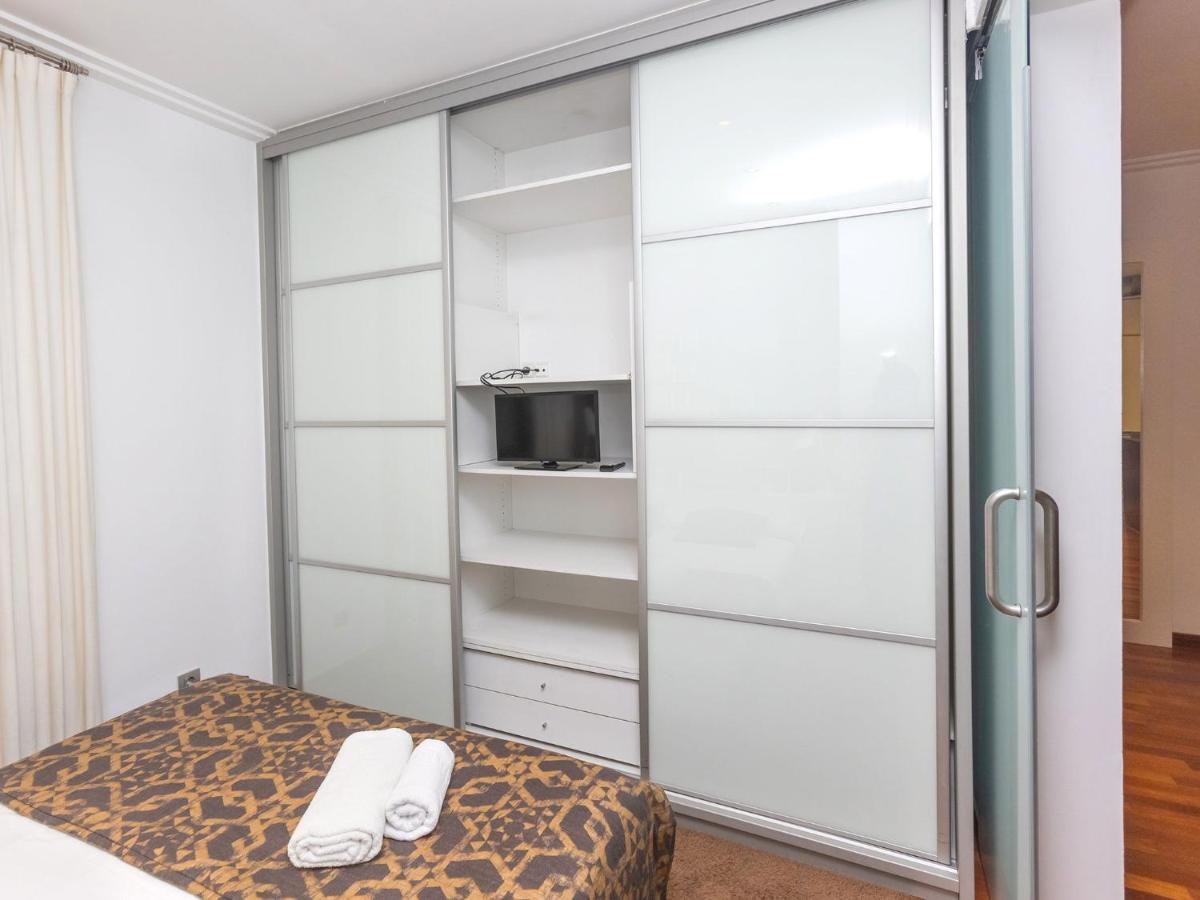 Apartment Centro- Passeig De Gracia - Casa Batllo By Interhome Barcelona Kültér fotó
